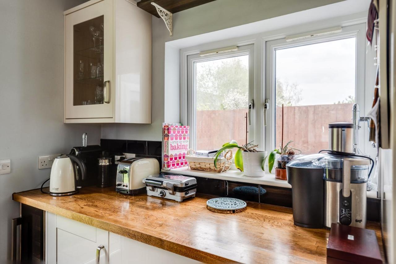 Orchard - 3 Bedroom House Headington & Parking & Garden Oxford Buitenkant foto